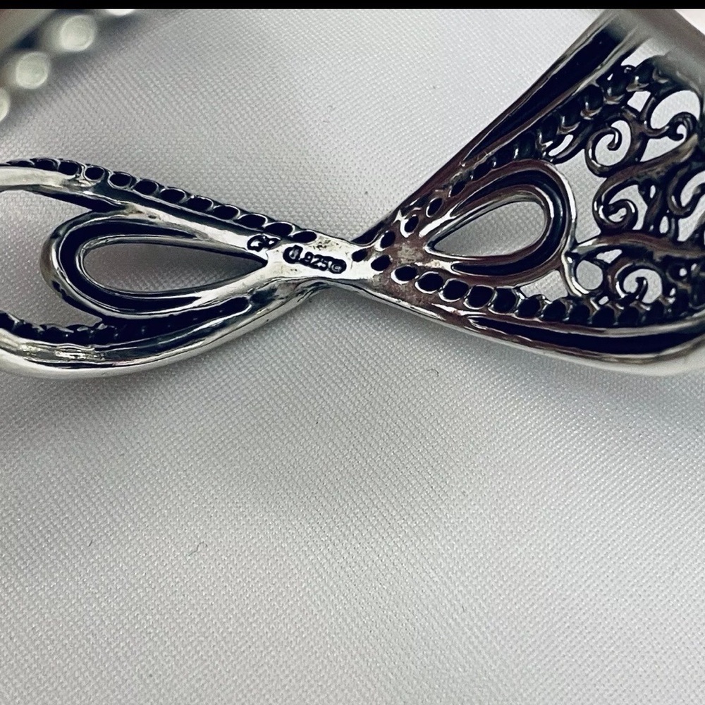 Carolyn Pollack Blue Lapis Lazuli and Sterling Silver Women's Cuff Bracelet - Picture 3 of 8